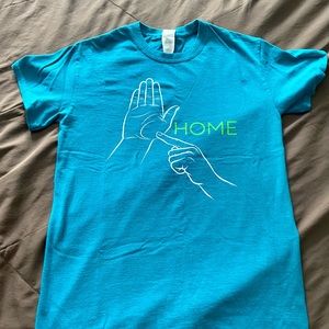 Turquoise graphic tee with Michigan hands design